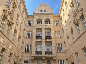 Altbauwohnung kaufen in 1190 Wien