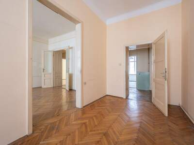 Altbauwohnung kaufen in 1060 Wien (Bild 5)