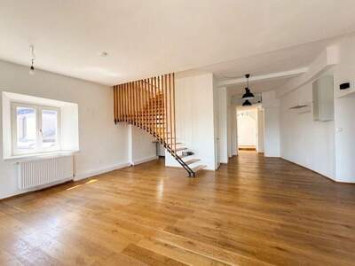 Altbauwohnung kaufen in 8010 Graz (Bild 1)