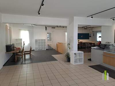 Produktion mieten in 5251 Höhnhart