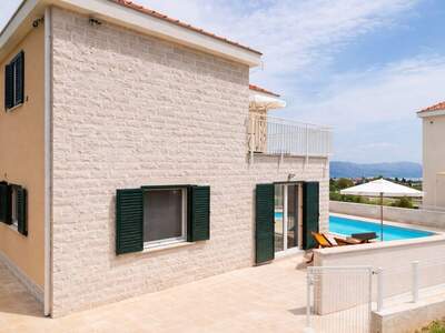 Haus mit Garten kaufen in 21410 Škrip (Bild 5)