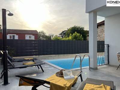 Haus kaufen in 52466 Novigrad (Bild 3)