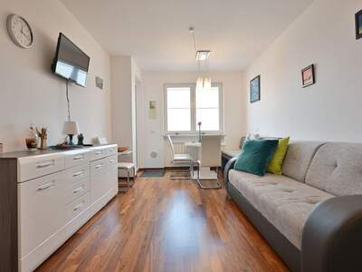 Wohnung mit Balkon kaufen in 34015 Muggia (Bild 5)