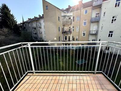 Altbauwohnung mit Balkon mieten in 8010 Graz (Bild 3)