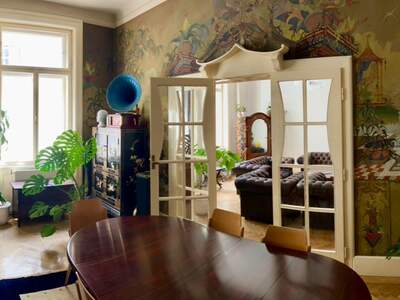 Altbauwohnung mit Balkon mieten in 1010 Wien (Bild 3)