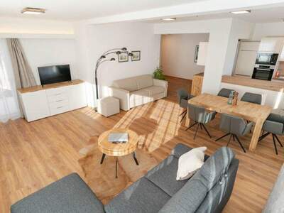 Terrassenwohnung kaufen in 8970 Schladming (Bild 2)