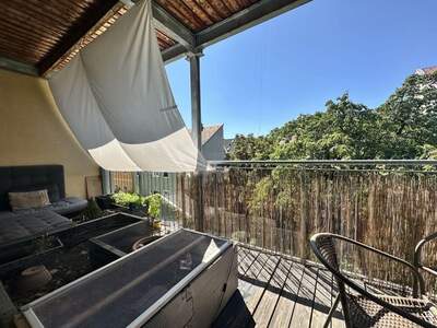 Altbauwohnung mit Balkon mieten in 8020 Graz (Bild 1)