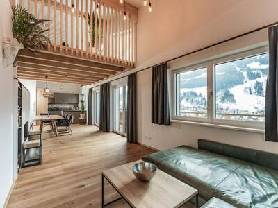 Wohnung mit Balkon kaufen in 8973 Schladming