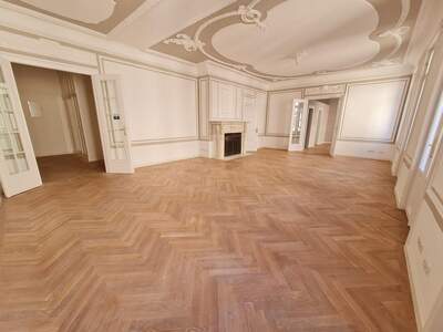 Altbauwohnung mit Balkon mieten in 1010 Wien (Bild 2)