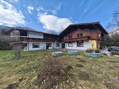 Mehrfamilienhaus kaufen in 6383 Erpfendorf