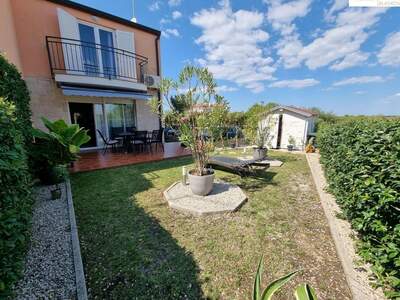 Haus kaufen in 52440 Porec (Bild 5)