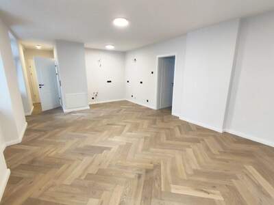 Altbauwohnung mit Balkon kaufen in 1050 Wien (Bild 3)