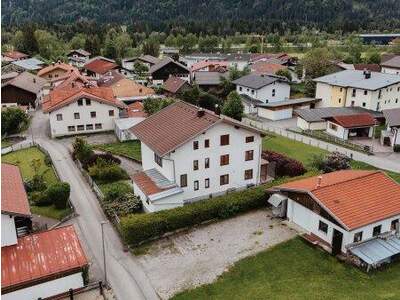 Mehrfamilienhaus kaufen in 6604 Höfen (Bild 2)
