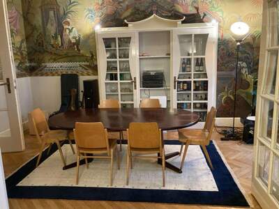 Altbauwohnung mit Balkon mieten in 1010 Wien (Bild 2)