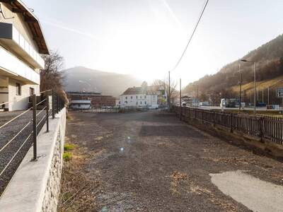 Grundstück provisionsfrei mieten in 6500 Landeck