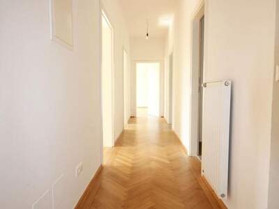 Altbauwohnung mit Balkon kaufen in 8043 Graz (Bild 5)