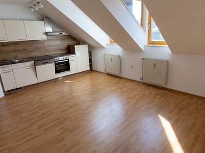Altbauwohnung mieten in 8700 Leoben (Bild 2)