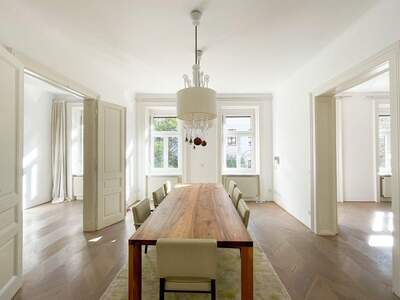Altbauwohnung mit Balkon mieten in 1030 Wien