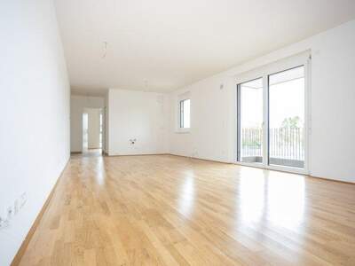 Terrassenwohnung kaufen in 2700 Wr. Neustadt (Bild 2)