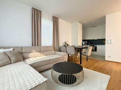 Wohnung mit Balkon kaufen in 4540 Bad Hall (Bild 2)