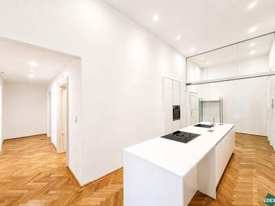Altbauwohnung mieten in 1010 Wien (Bild 1)