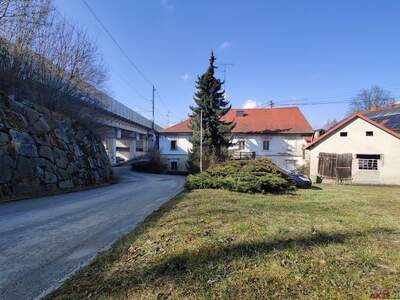 Haus mit Garten kaufen in 4650 Lambach (Bild 1)