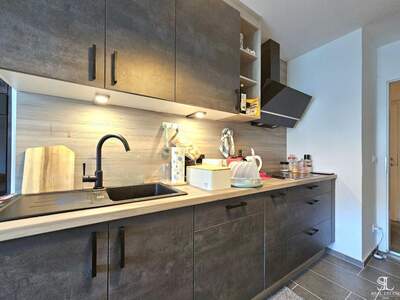 Altbauwohnung mit Balkon kaufen in 6020 Innsbruck (Bild 2)