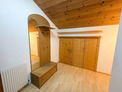 Altbauwohnung mit Balkon kaufen in 6094 Axams (Bild 5)