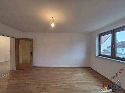 Mehrfamilienhaus kaufen in 2253 Weikendorf (Bild 4)