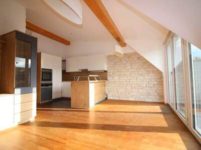 Dachgeschosswohnung kaufen in 5071 Wals