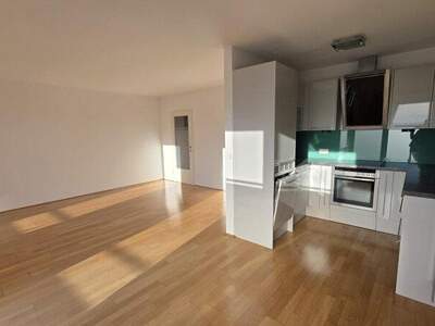 Etagenwohnung mieten in 5102 Anthering