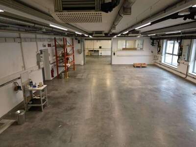 Gewerbeobjekt mieten in 4650 Lambach