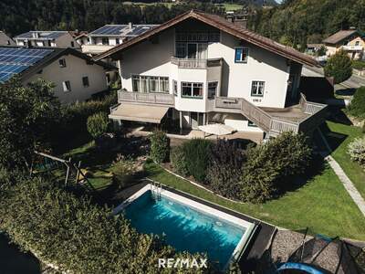 Mehrfamilienhaus kaufen in 5421 Adnet