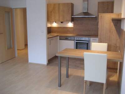 Etagenwohnung provisionsfrei mieten in 4800 Attnang