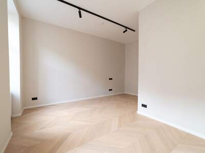 Altbauwohnung kaufen in 1140 Wien (Bild 1)