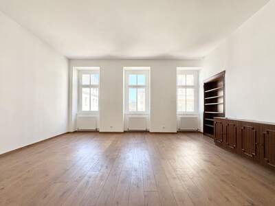 Altbauwohnung kaufen in 1150 Wien (Bild 2)