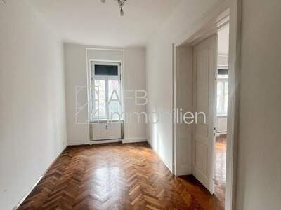 Altbauwohnung mit Balkon mieten in 8020 Graz (Bild 3)