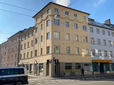 Altbauwohnung kaufen in 5020 Salzburg (Bild 1)