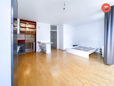 Etagenwohnung mieten in 4040 Linz