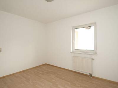 Wohnung mit Balkon mieten in 4910 Ried (Bild 2)