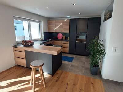 Wohnung mit Balkon mieten in 6306 Söll