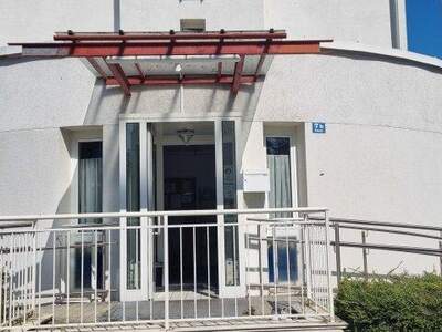 Bürozentrum mieten in 4053 Haid