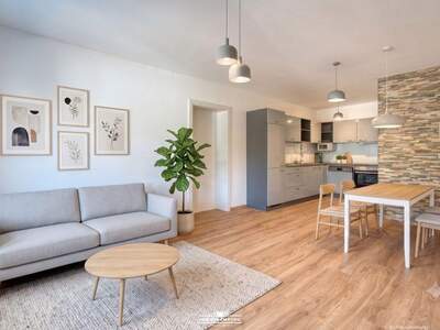 Wohnung kaufen in 4693 Desselbrunn
