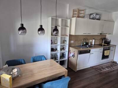 Altbauwohnung mit Balkon mieten in 8020 Graz (Bild 5)