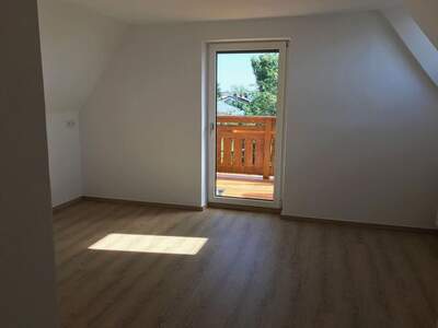 Wohnung mit Balkon mieten in 4050 Traun (Bild 2)