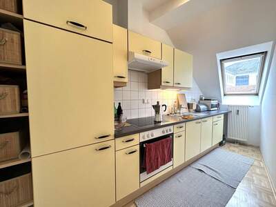 Altbauwohnung mit Balkon mieten in 8010 Graz (Bild 5)