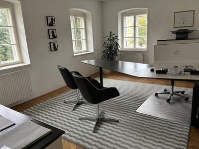 Gewerbeobjekt mieten in 4910 Ried