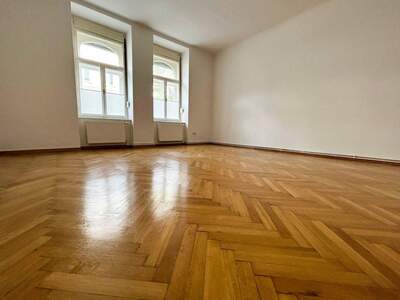 Altbauwohnung mit Balkon mieten in 8020 Graz (Bild 1)