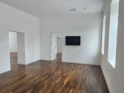 Gewerbeobjekt mieten in 2320 Schwechat (Bild 1)