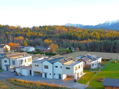 Doppelhaushälfte mieten in 9220 Velden